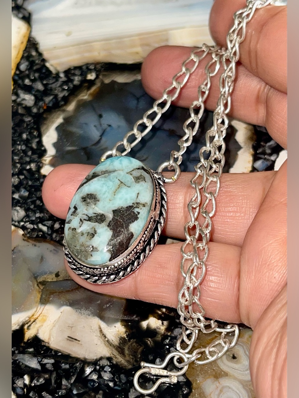 DR Caribbean Larimar Crystal Pendant Necklace - Picture 9 of 17